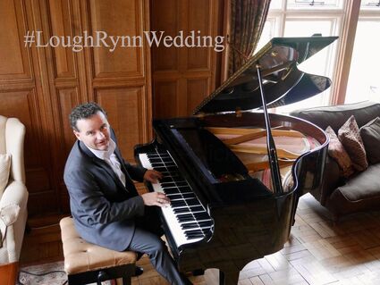 Sean De Burca, Piano Vocalist , Lough Rynn Castle